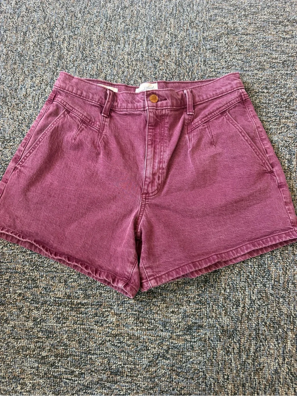 Universal Thread High-Rise Denim Shorts in Dusty Rose Size 8